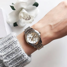 Load image into Gallery viewer, Silver Women's Watch-classic design and captivating essence, this is a modern watch for every occasion